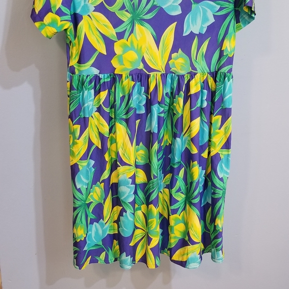 Beautiful Swimsuit Cover up Tropical Colorful - Picture 4 of 4